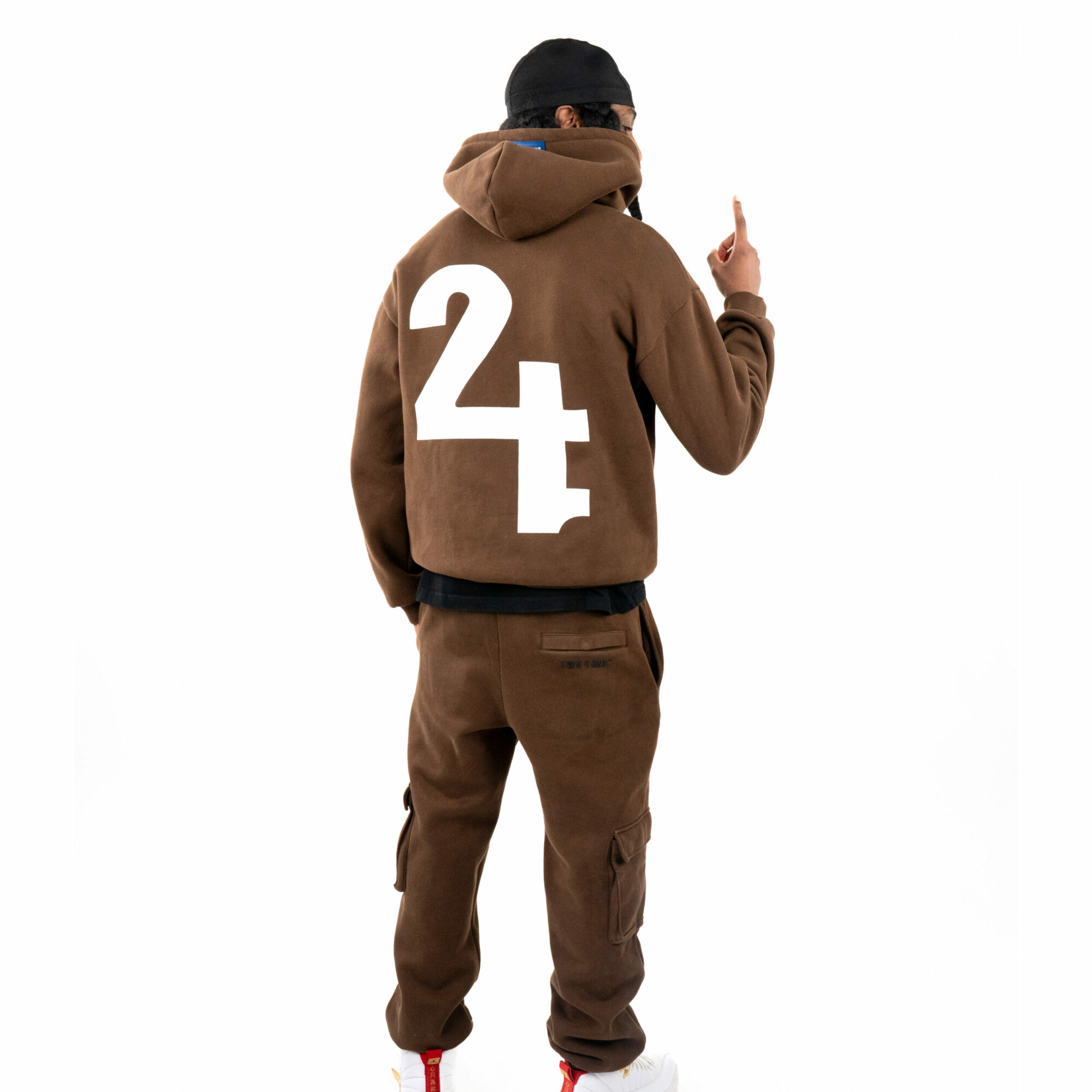 unity-tracksuit-brown