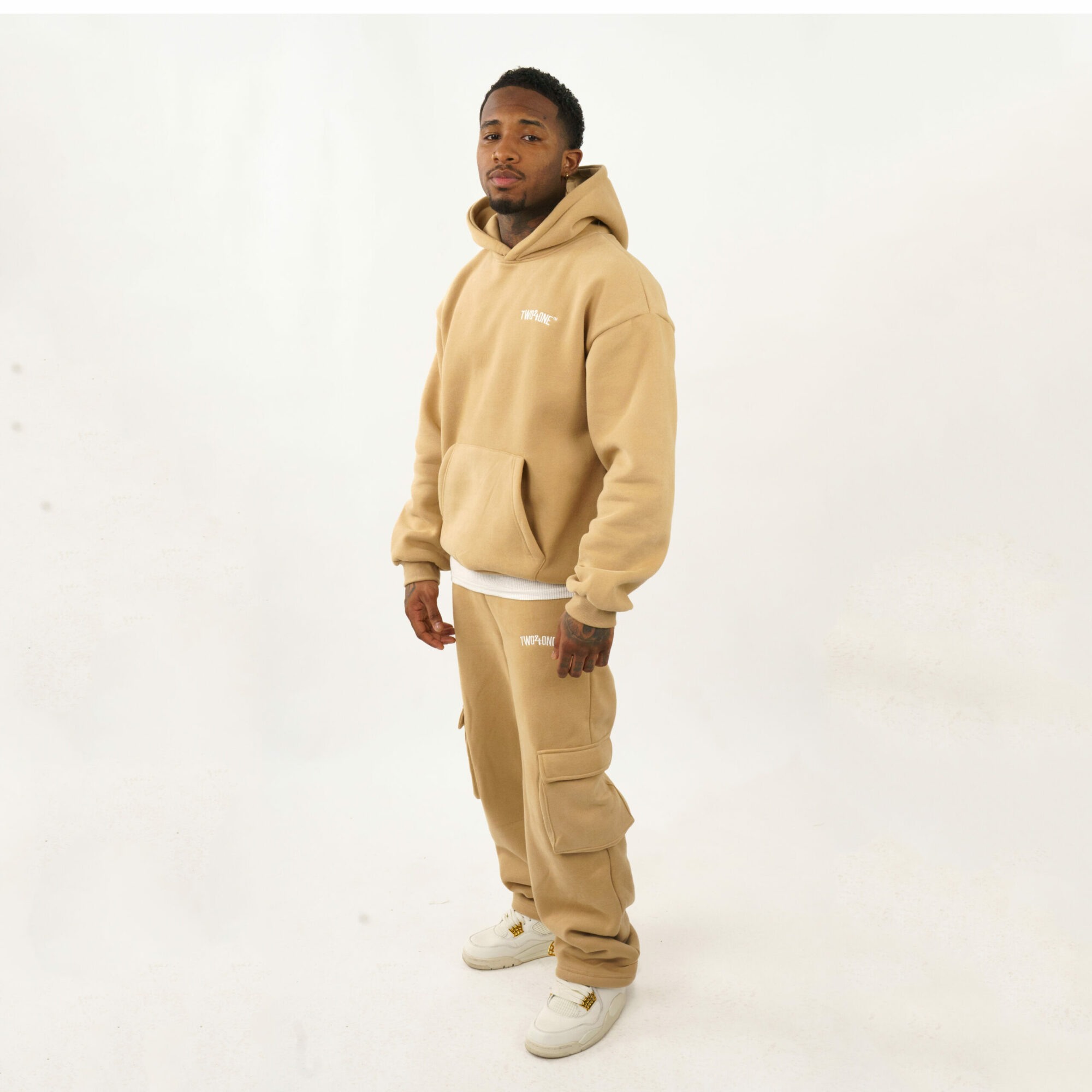 unity-tracksuit-beige
